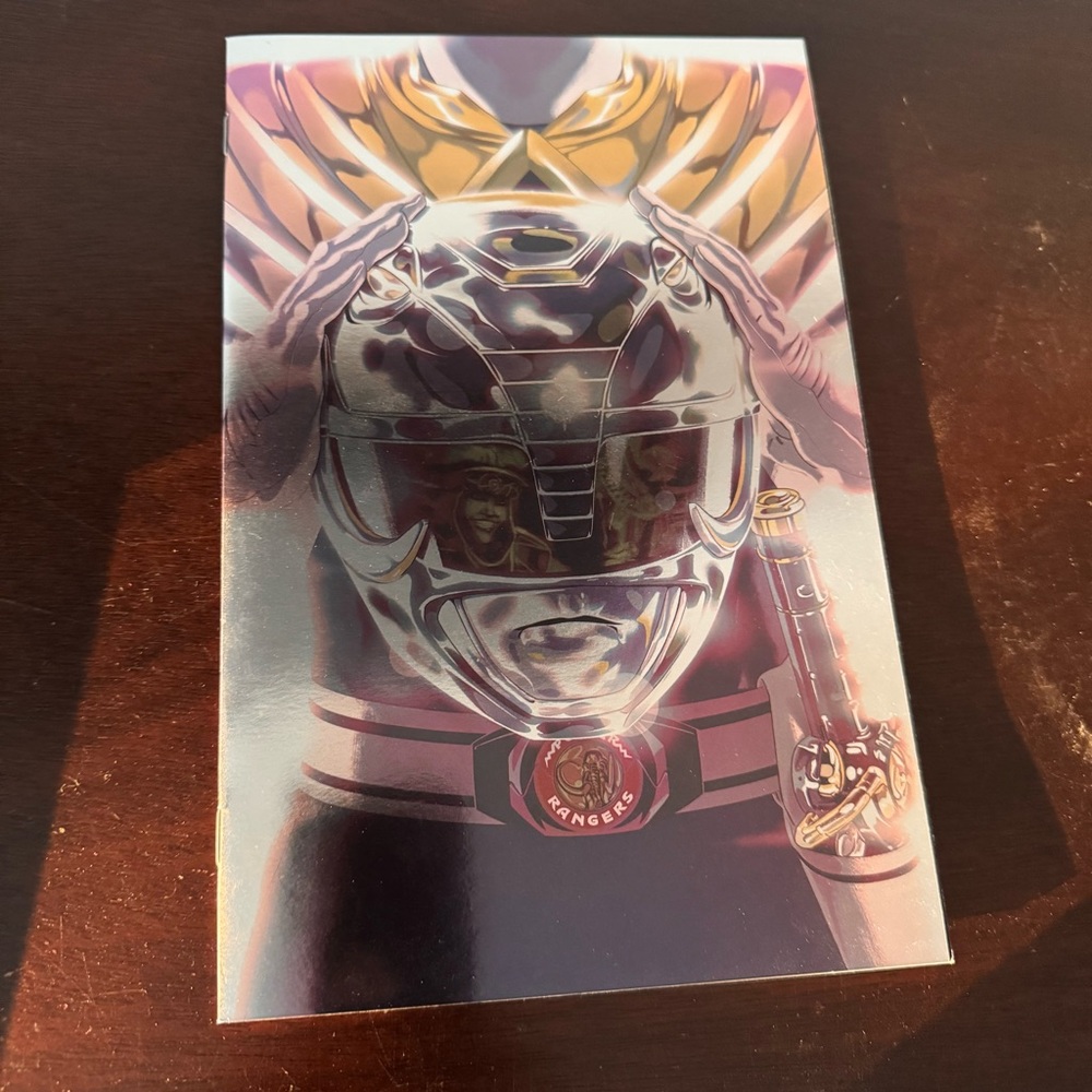 Mighty Morphin Power Rangers #48 Foil Variant Comic Boom! Studios